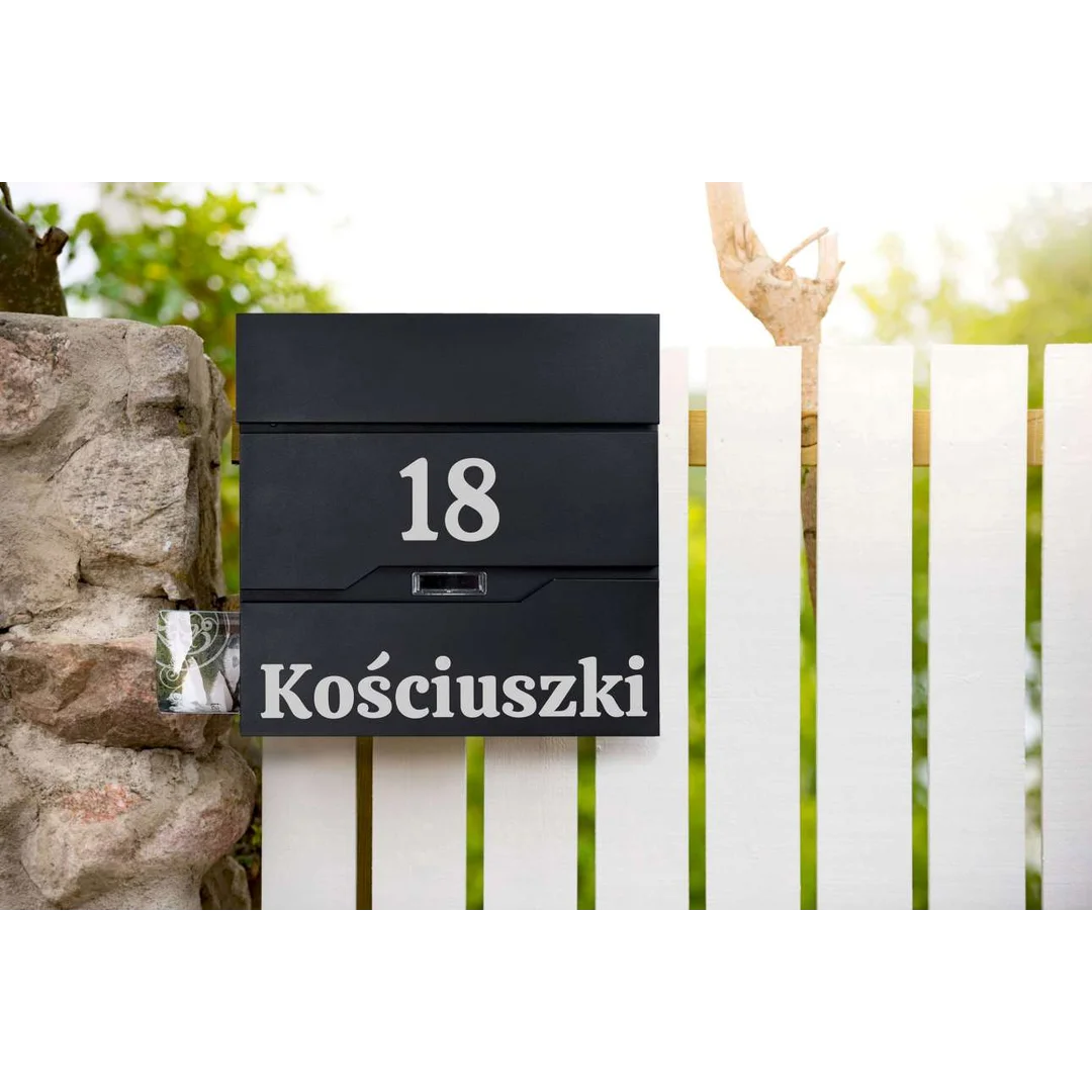 Skrzynka pocztowa na listy Vidar czarna z napisami — zdjęcie 2