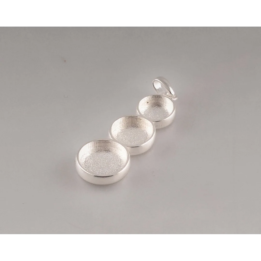 Zawieszka Trzy Kółka 46x13 mm