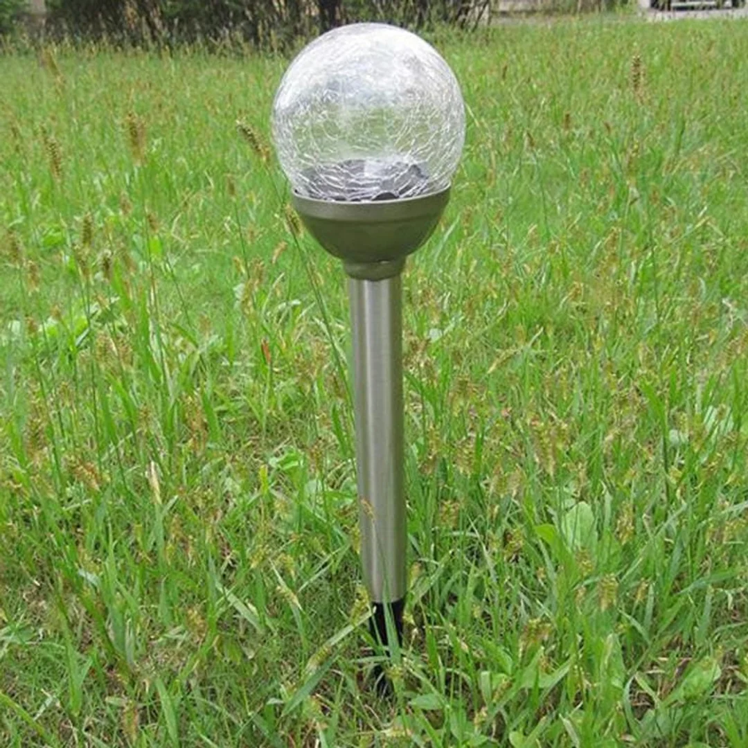 Lampa solarna LED z efektem crash glass wbijana w ziemię, odporna na warunki pogodowe, kolor srebrny — zdjęcie 3
