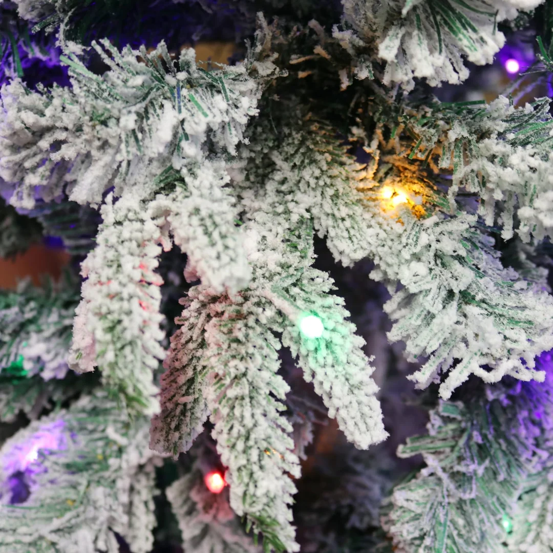 LUKSUSOWA CHOINKA SZTUCZNA ŚWIERK OŚNIEŻONA 300 LED BIAŁY/MULTIKOLOR 180 CM — zdjęcie 8