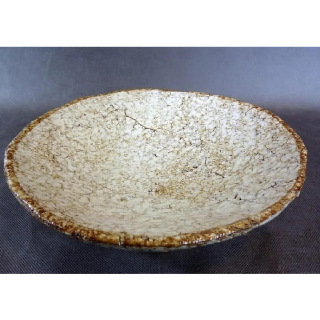 Talerz Dekoracyjny Kamienny Popękany w Prążki Kremowy 30x8cm — zdjęcie 2