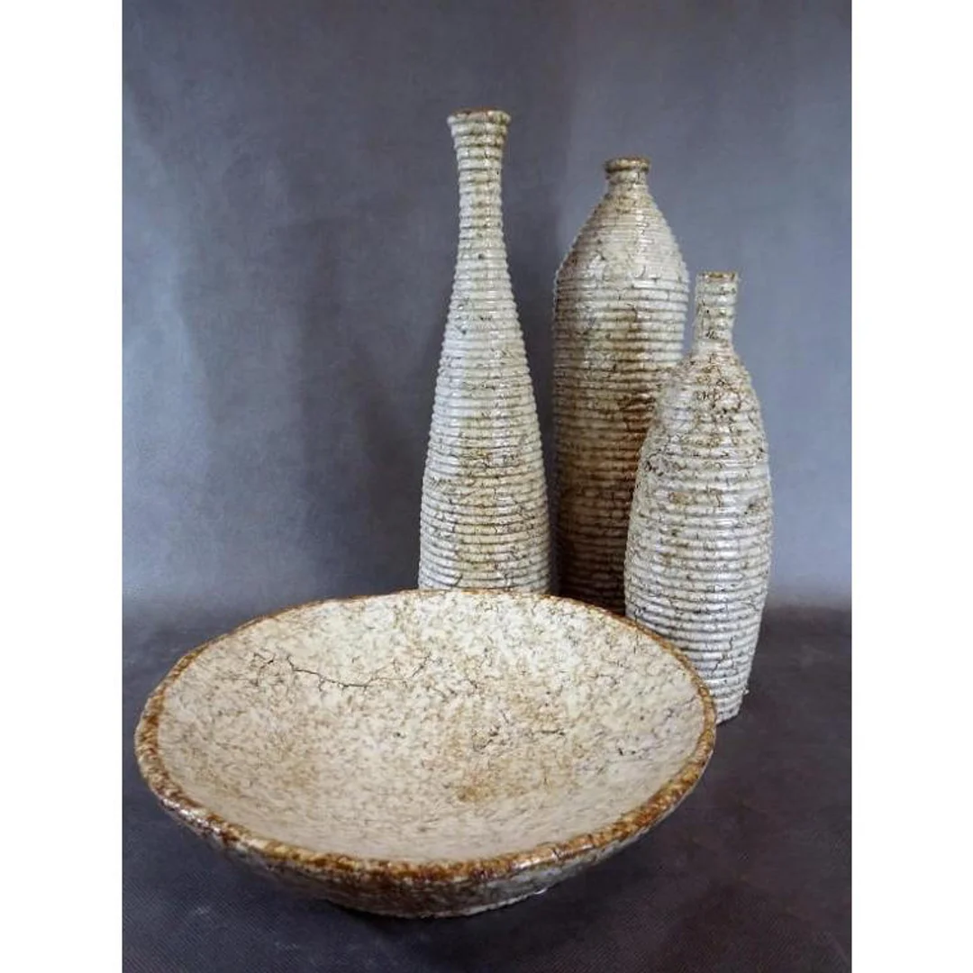 Talerz Dekoracyjny Kamienny Popękany w Prążki Kremowy 30x8cm — zdjęcie 4