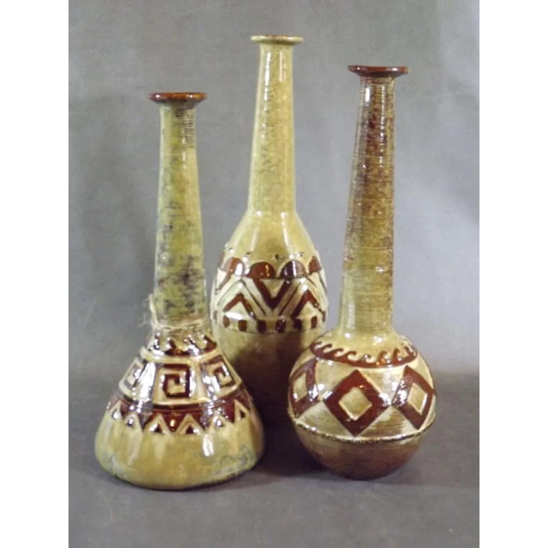 Wazon ceramiczny w kolorze piaskowym z brązowym wzorem 38x14 cm — zdjęcie 2