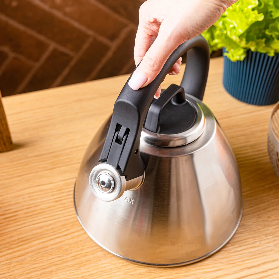 Czajnik stalowy 2,5 L z gwizdkiem i uchwytem Soft-Touch, Klausberg KB-7951 — zdjęcie 11