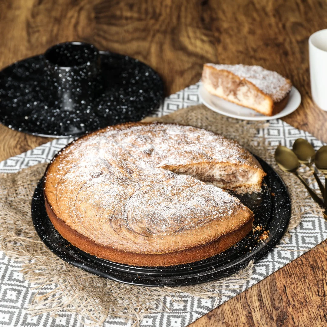 Forma, blacha do pieczenia , tortownica 26 cm + wkład do babki KINGHoff — zdjęcie 3