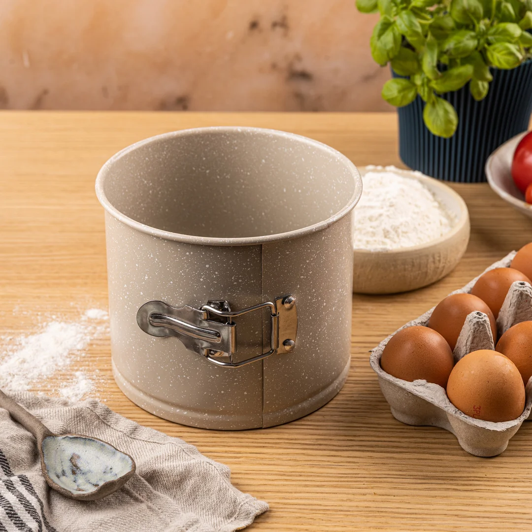 Forma do tortów 16 cm z powłoką non-stick, KINGHoff KH-1980 — zdjęcie 10