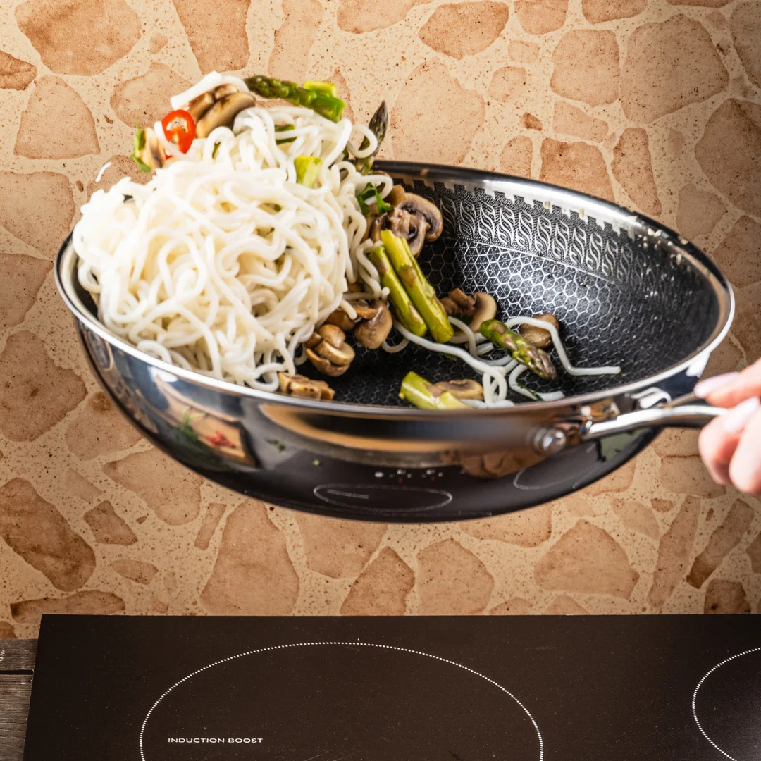Patelnia powłoka non-stick honeycomb, 28 cm, 3-warstwy, stal 304, PFOA-Free — zdjęcie 2