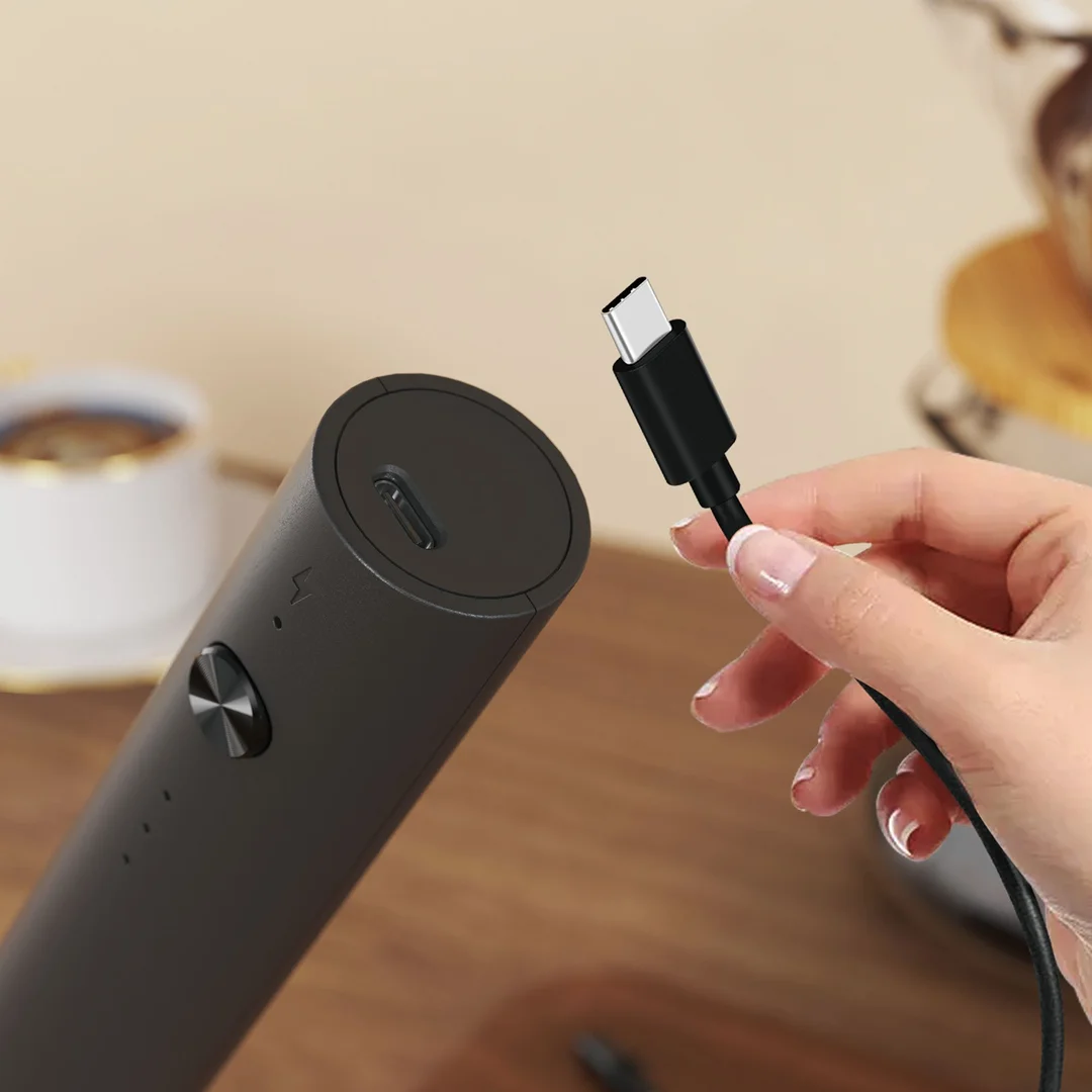 Spieniacz do mleka, USB-C, 3 prędkości, 2 końcówki, z stojak, KINGHoff — zdjęcie 5