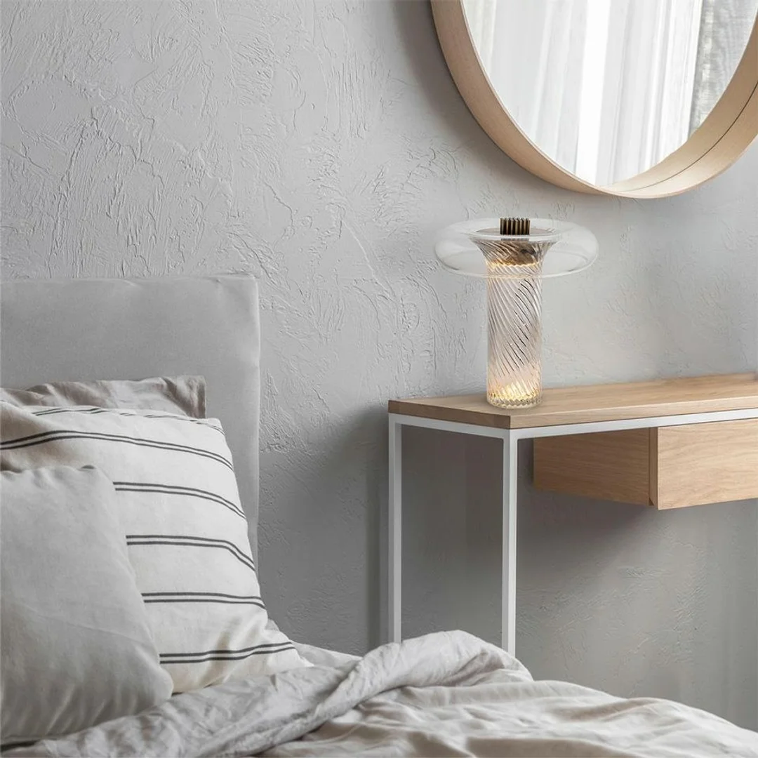 MOOSEE lampa stołowa ICAR złota — zdjęcie 7