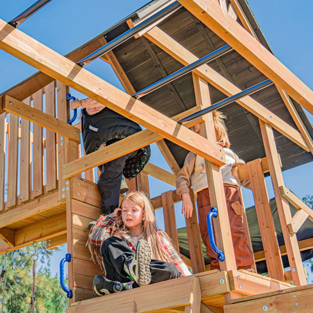 AXI Mitch play tower Duży Plac Zabaw Drewniany Zjeżdżalnia Hustawki Ścianka Wspinaczkowa Wieża