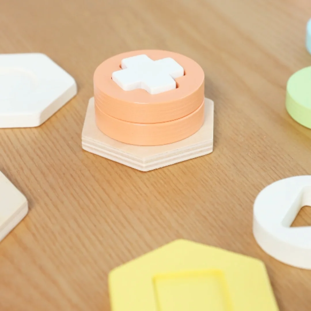 CLASSIC WORLD Sorter Montessori Kształtów i Kolorów Układanka Wieża