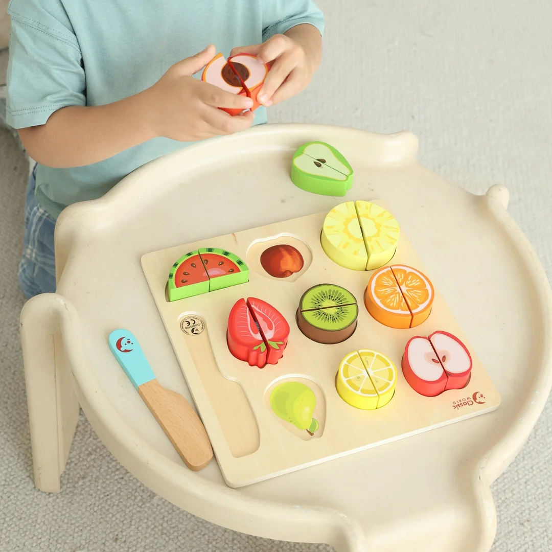 CLASSIC WORLD Zestaw do Krojenia Owoców na Rzepy MONTESSORI
