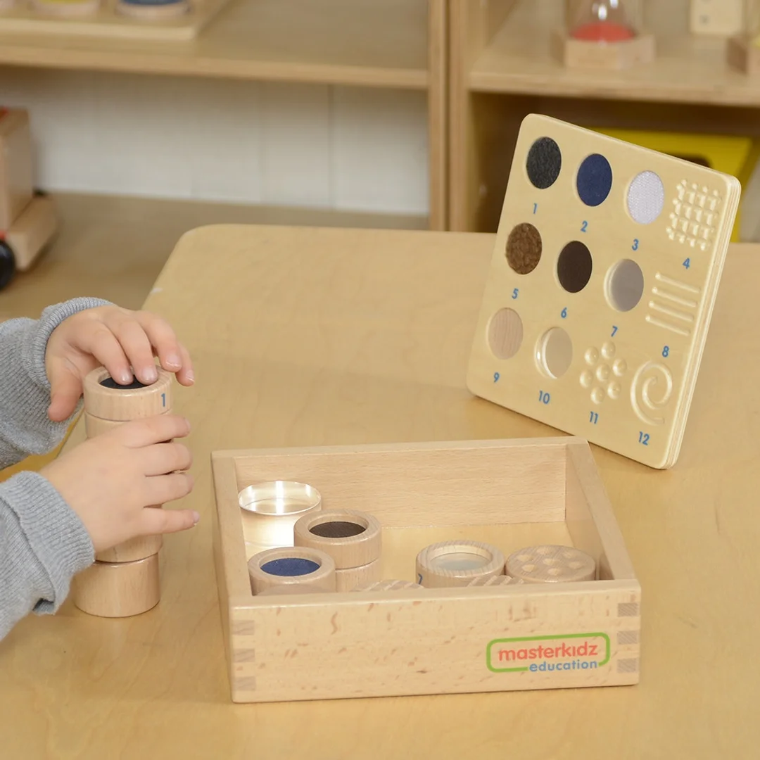 MASTERKIDZ Zgaduj Dotykiem Materiał I Elementów Montessori