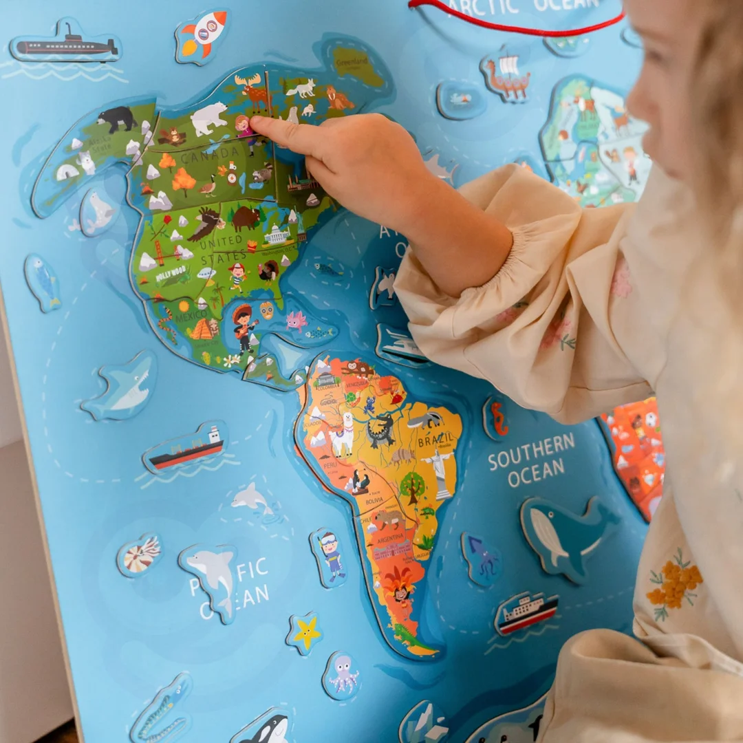Tablica Manipulacyjna Edukacyjna z Magnetyczną Mapą Świata Montessori