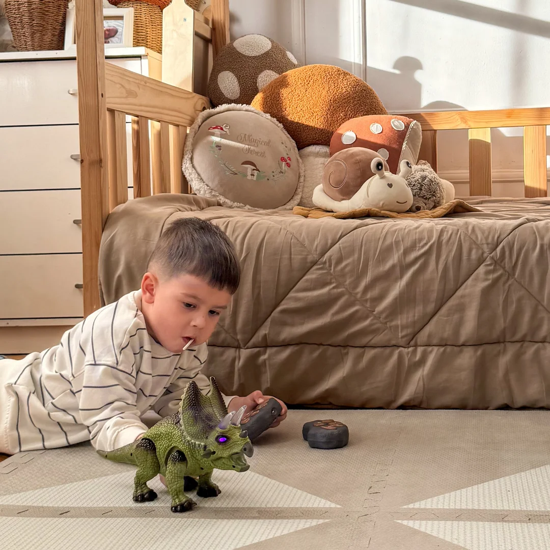 WOOPIE Dinozaur Zdalnie Sterowany Robot Triceratops