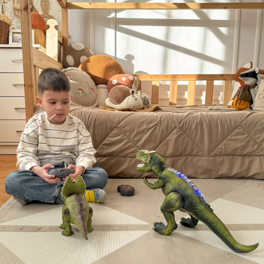WOOPIE Dinozaur Zdalnie Sterowany Robot Triceratops