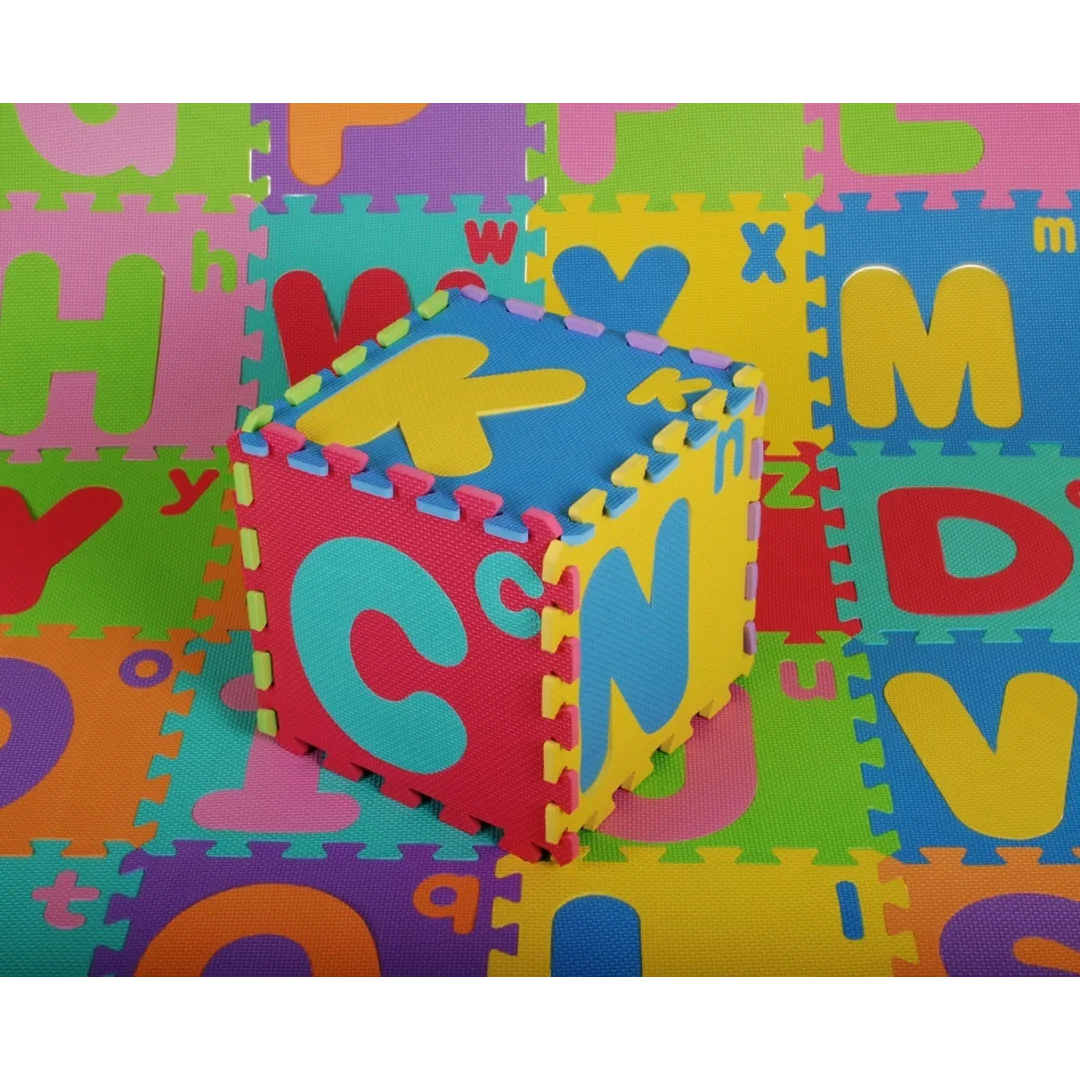 Puzzle piankowe Litery dla Pianka EVA Wielkie Małe litery Alfabet Mata podłogowa
