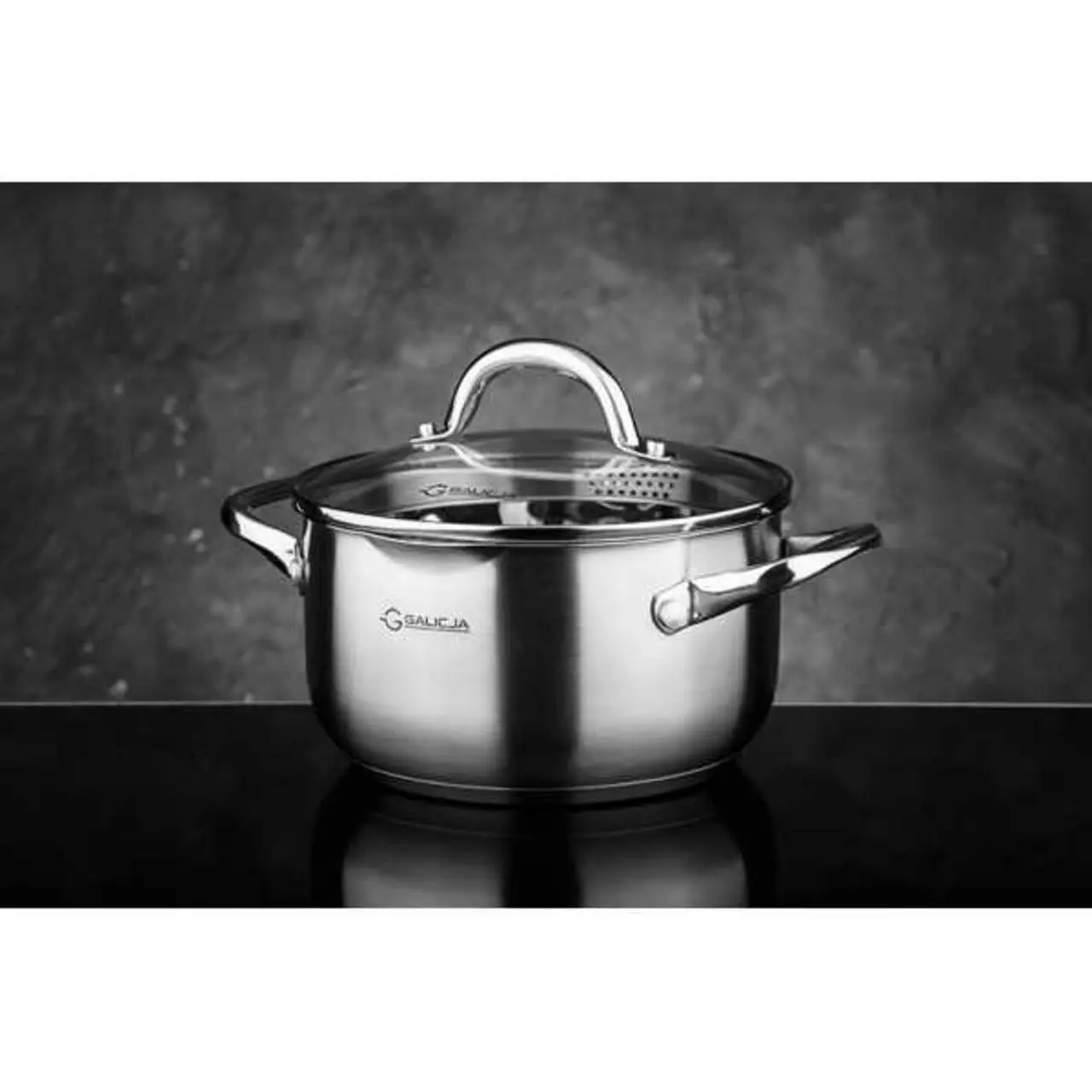 Garnek do odcedzania nierdzewny z dzióbkiem 18cm/2,5L Dakota