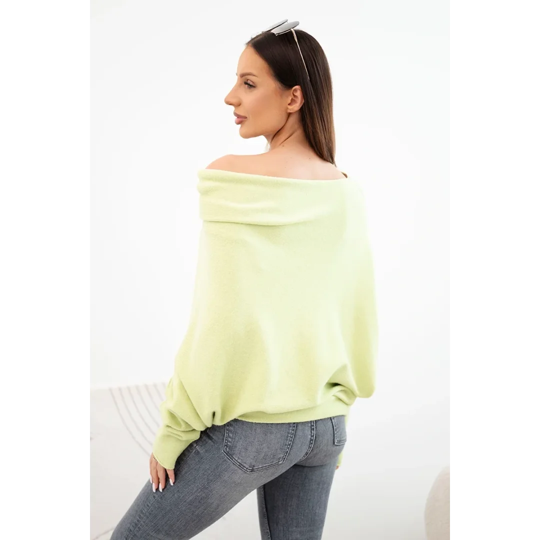 Sweter damski wiskozowy asymetryczny typu nietoperz pistacjowy