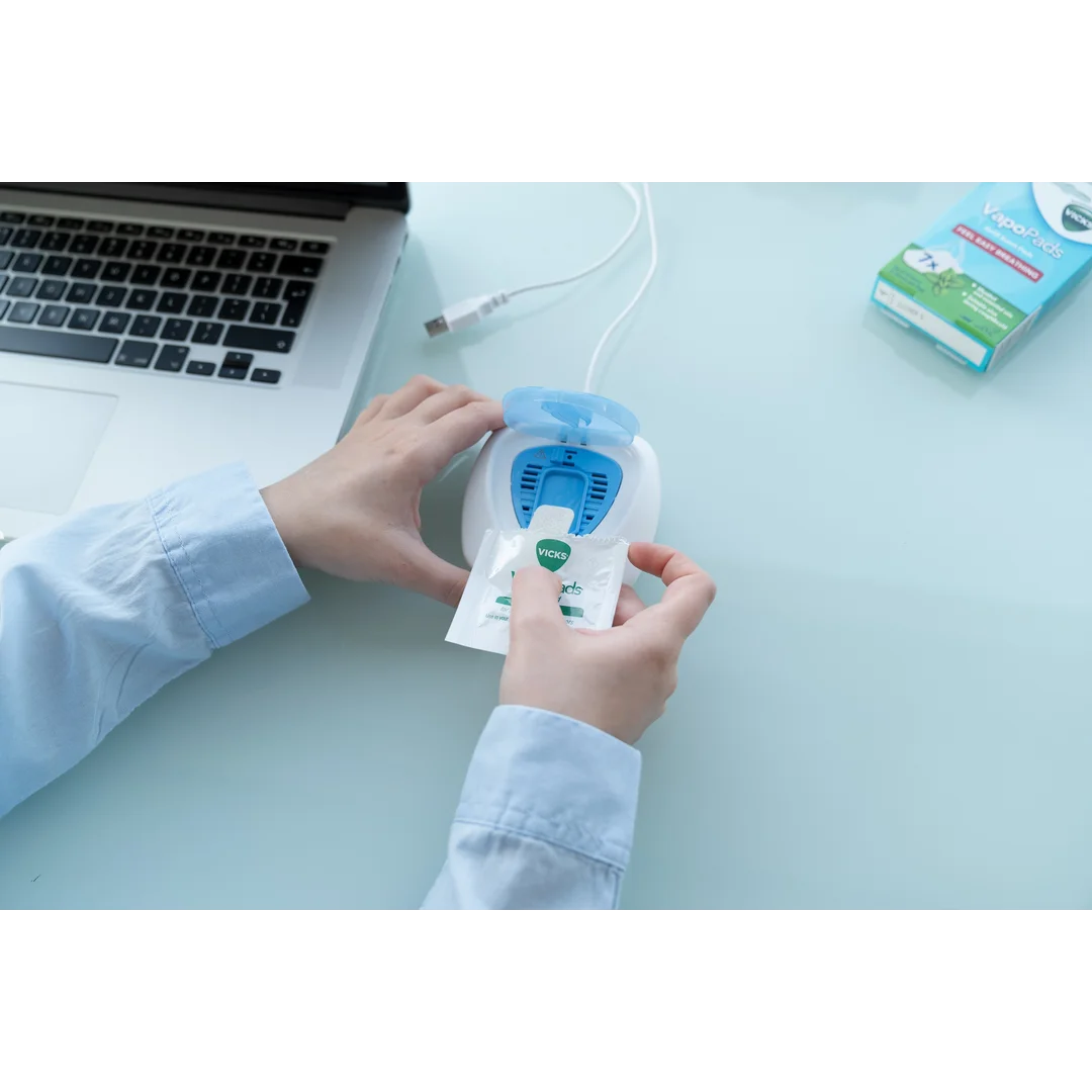 VICKS VH1800EU Bezwodny dyfuzor USB, do wkładów zapachowych, nocne podświetlenie