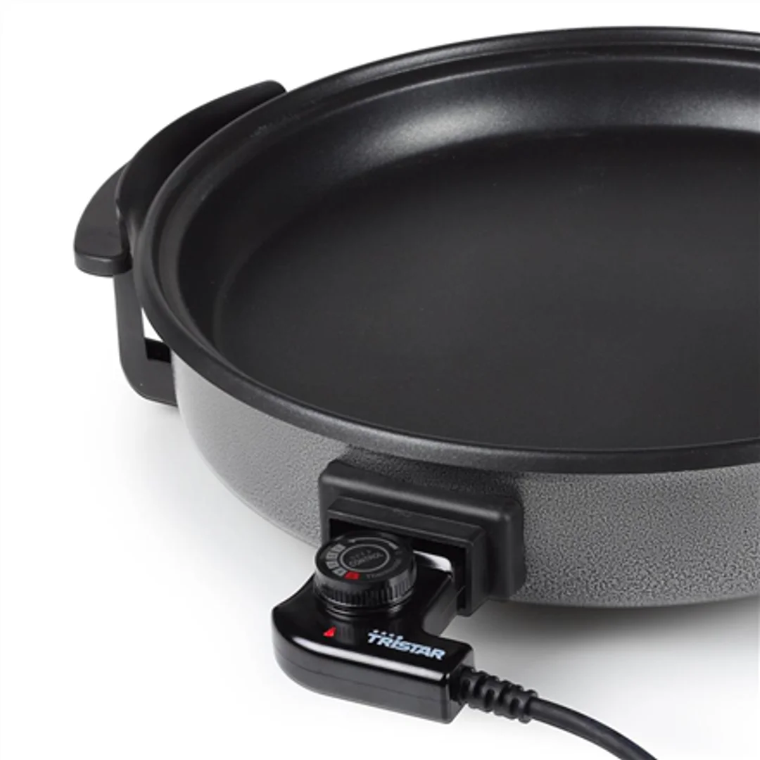 Tristar | PZ-2964 | Wielofunkcyjna patelnia grillowa | Grill | Średnica 40 cm | 1500 W | Pokrywa w zestawie | Stały uchwyt | Czarny | Średnica cm - 7