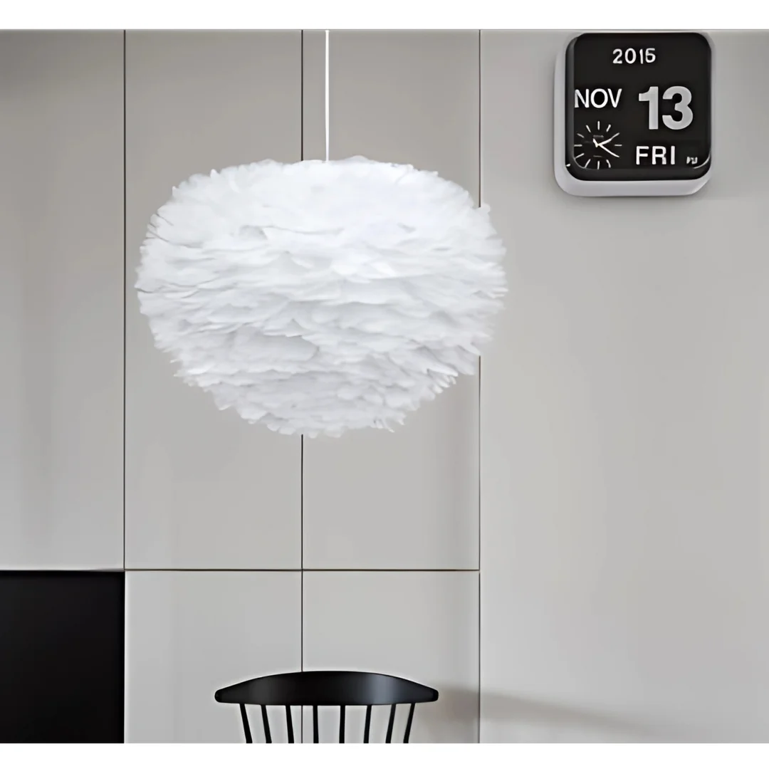 Lampa wisząca Pióro Abigali Feather ⌀45 cm — zdjęcie 4