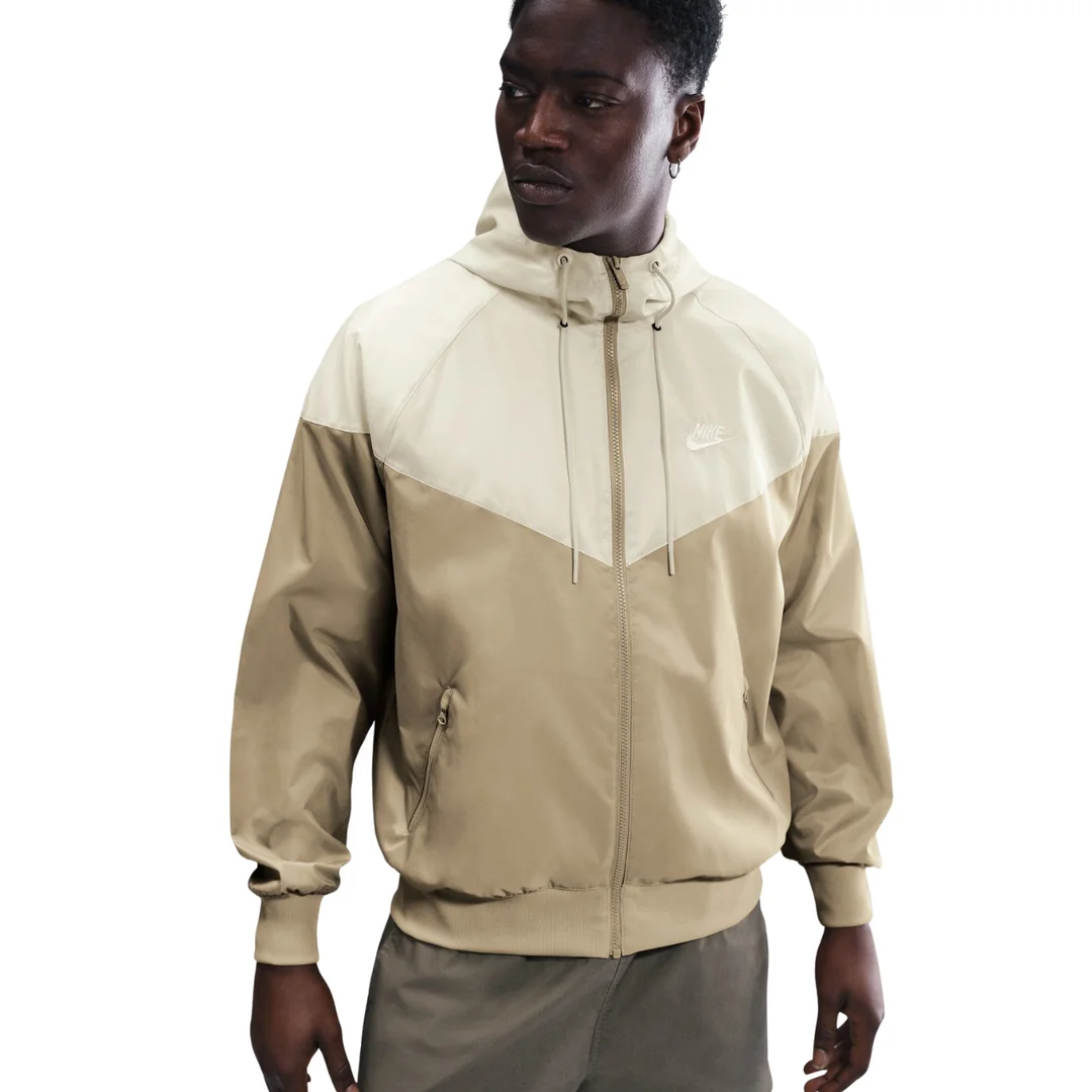 ND05_K2494-XL DA0001 297 Kurtka męska Nike Sportswear Windrunner Jacket beżowa DA0001 297 r.XL