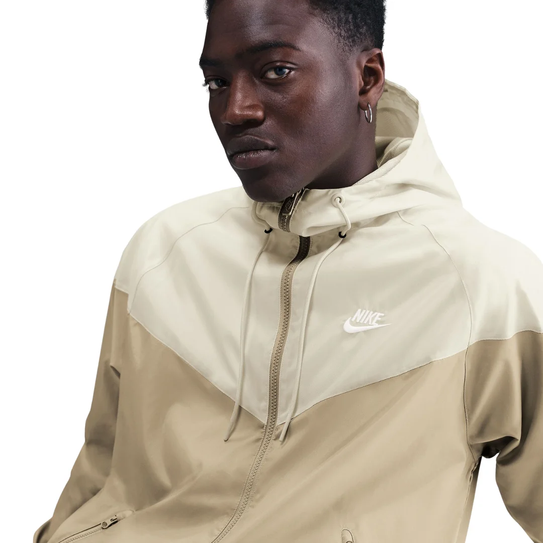 ND05_K2494-XL DA0001 297 Kurtka męska Nike Sportswear Windrunner Jacket beżowa DA0001 297 r.XL