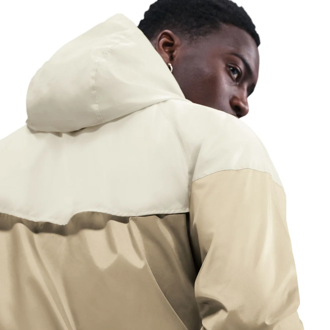 ND05_K2494-XL DA0001 297 Kurtka męska Nike Sportswear Windrunner Jacket beżowa DA0001 297 r.XL
