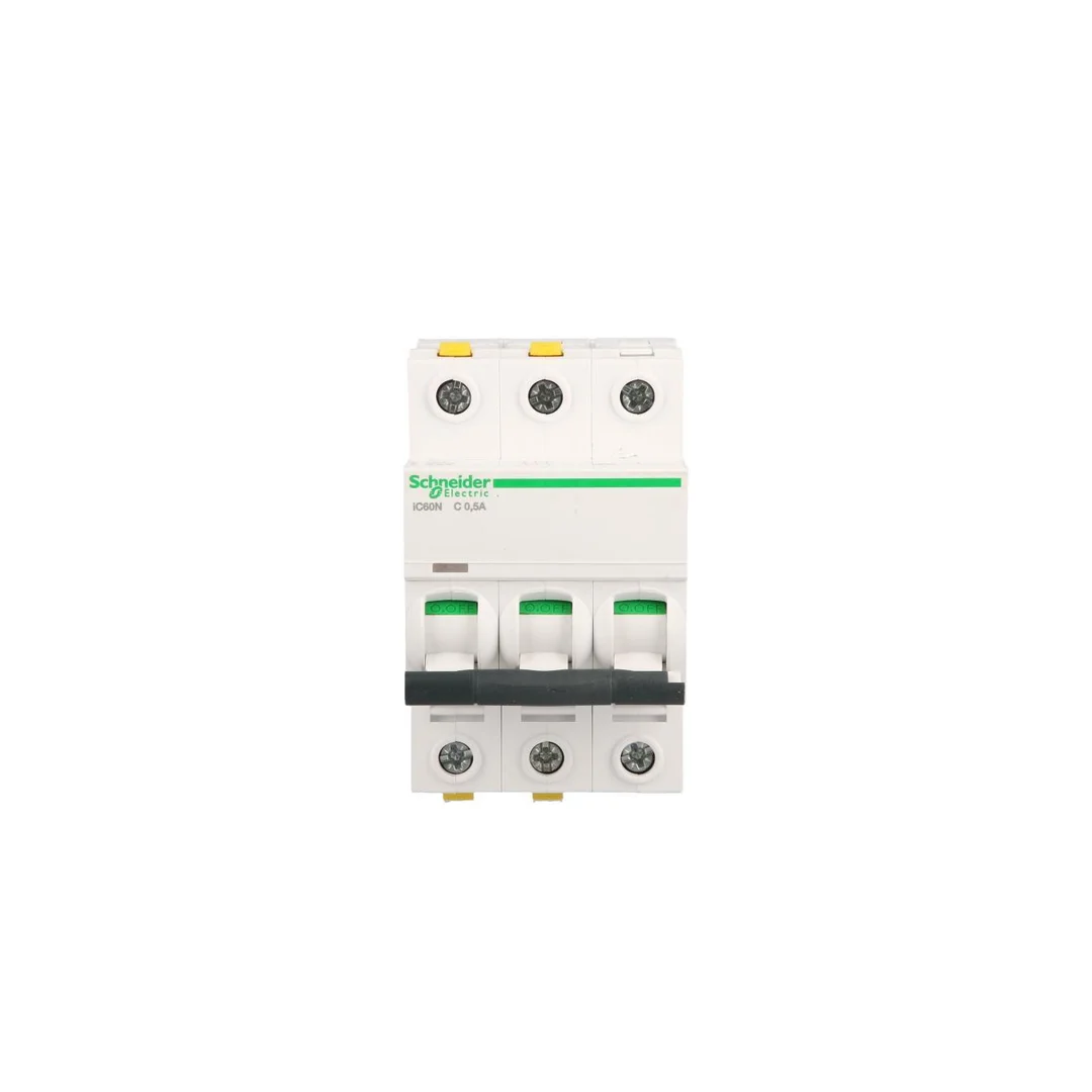Wyłącznik nadprądowy 3P C 0,5A 6kA AC iC60N-C05-3 Acti9 A9F04370