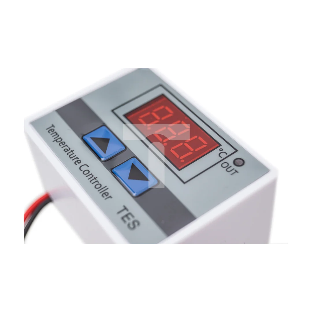 Termostat elektroniczny natynkowy 24V DC TES24V