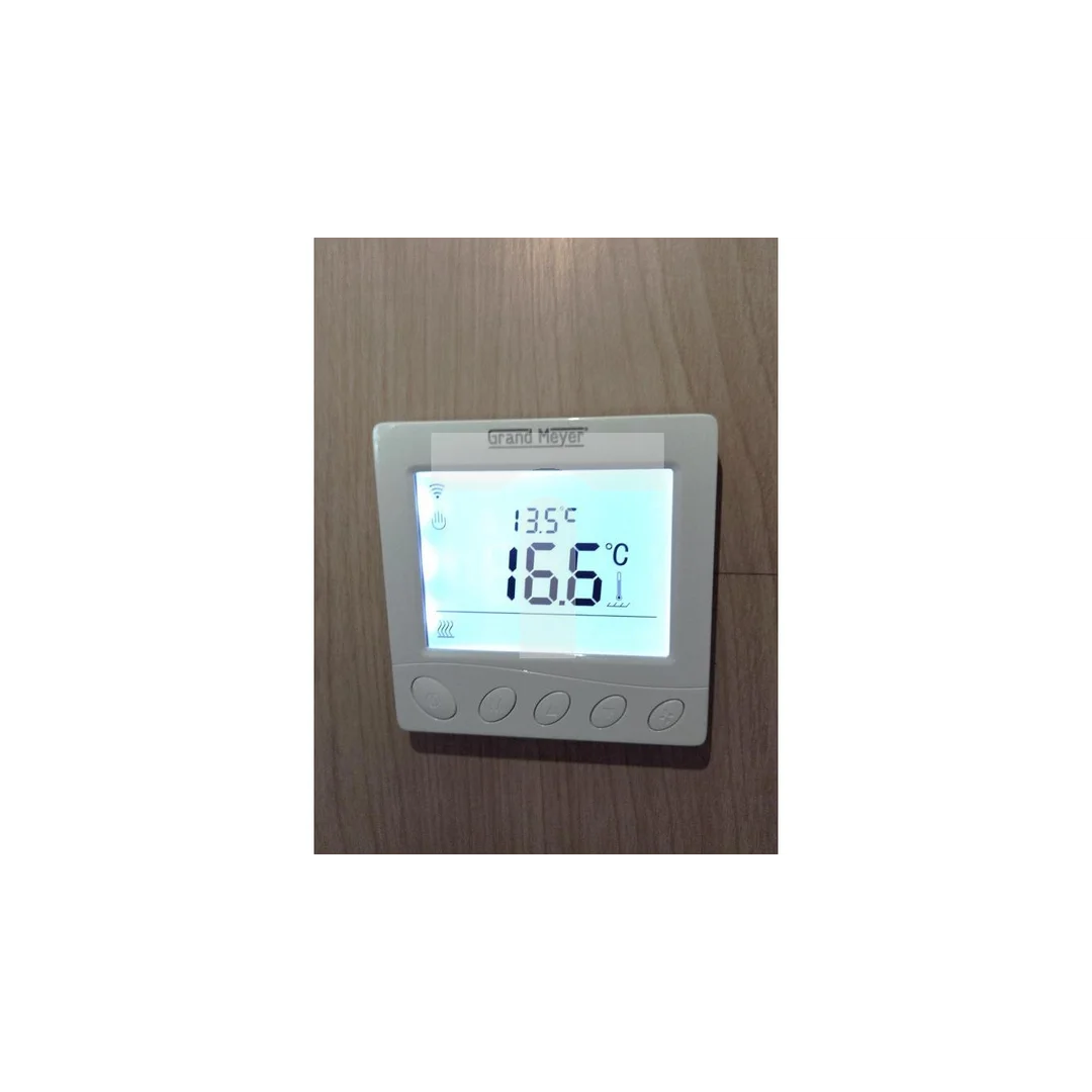 Termostat pokojowy W350 z Wi-Fi