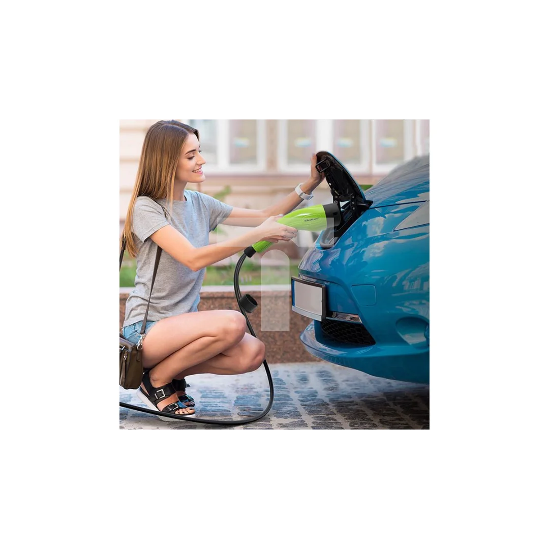 Qoltec Mobilna ładowarka do samochodu elektrycznego EV z regulacją 2w1 Typ2 11kW CEE 5 PIN Wi-fi LCD 3 fazy Przenośna Wallbox 5m