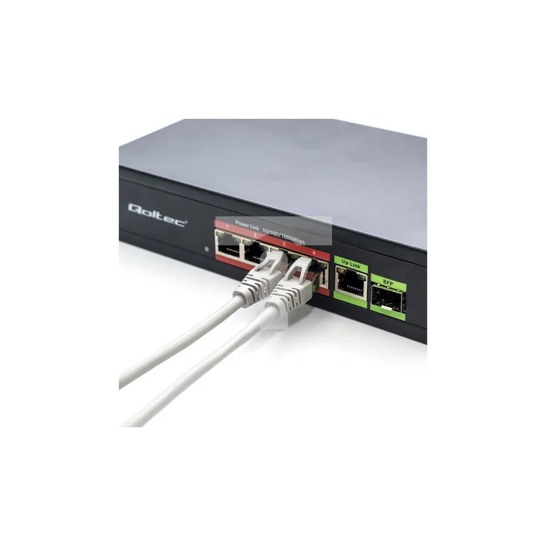 Qoltec Przełącznik sieciowy SWITCH FAST Ethernet PoE 4x RJ45 PoE 1x RJ45 Uplink 1x SFP 65W 1000 Mb