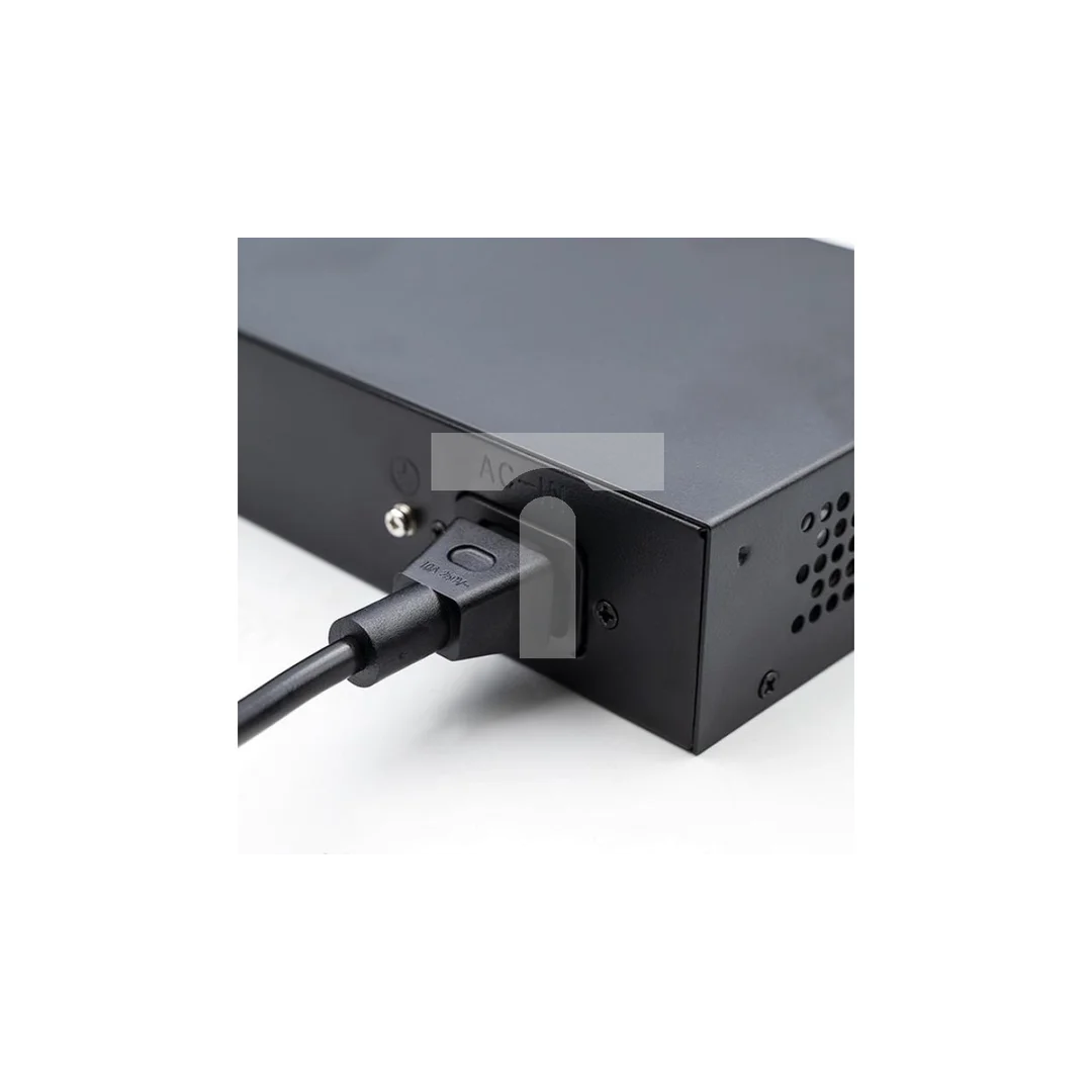 Qoltec Przełącznik sieciowy SWITCH FAST Ethernet PoE 8x RJ45 PoE 2x RJ45 Uplink 1x SFP 120W 1000 Mb