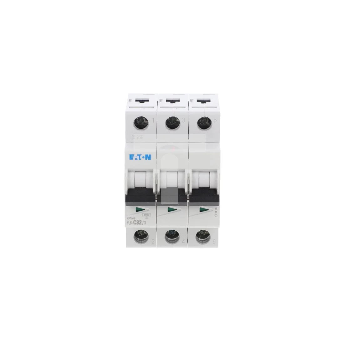 Wyłącznik nadprądowy 3P C 32A 6kA AC PL6-C32/3 286604