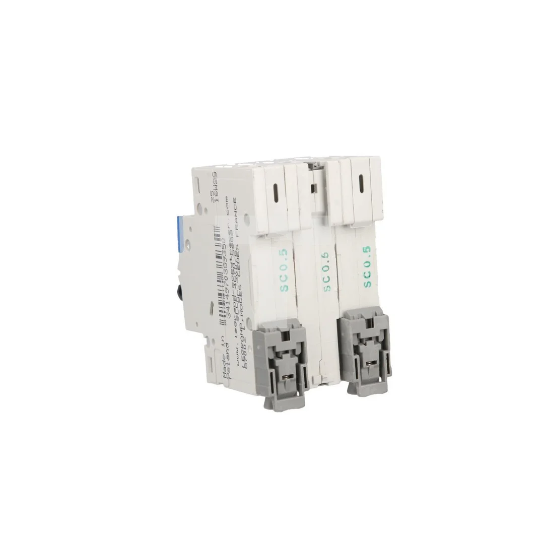 Wyłącznik nadprądowy 3P C 0.5A 6kA AC 0 S303 TX3 403536