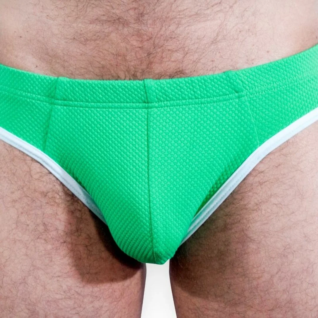 BURN 022 Green Slipy XL - nowoczesny design, przewiewny materiał