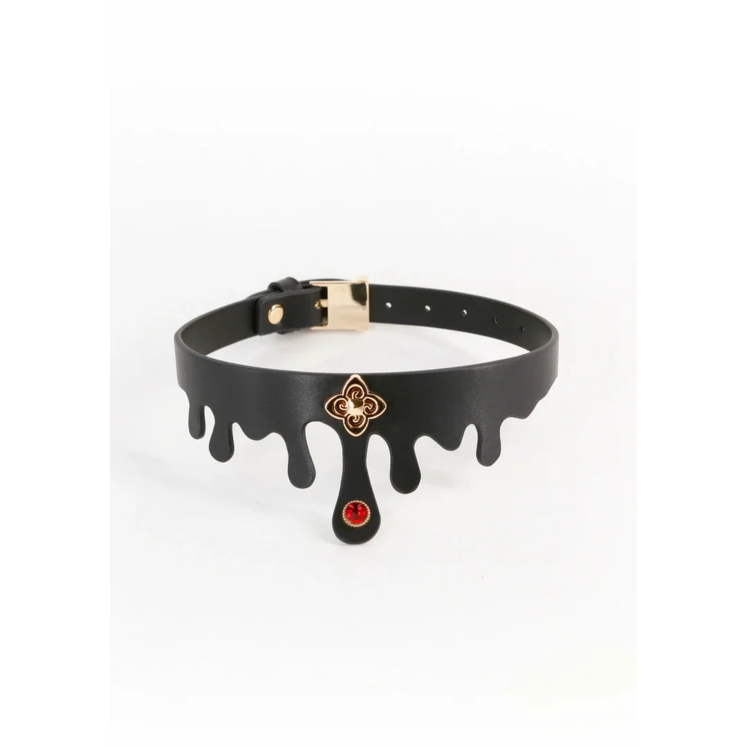 Fetish & Fashion Elvira Collar z ozdobnym rubinem i złotym detalem, regulowany
