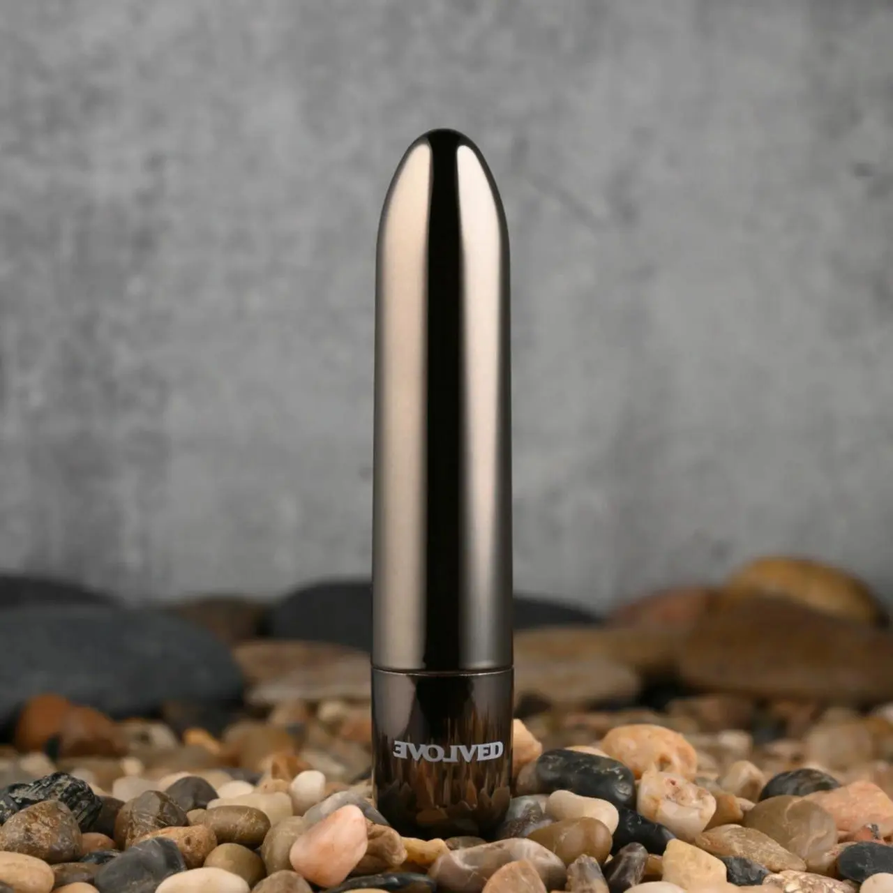 Evolved Real Simple Bullet Chrome Black - Miniaturowy Wibrujący Model USB