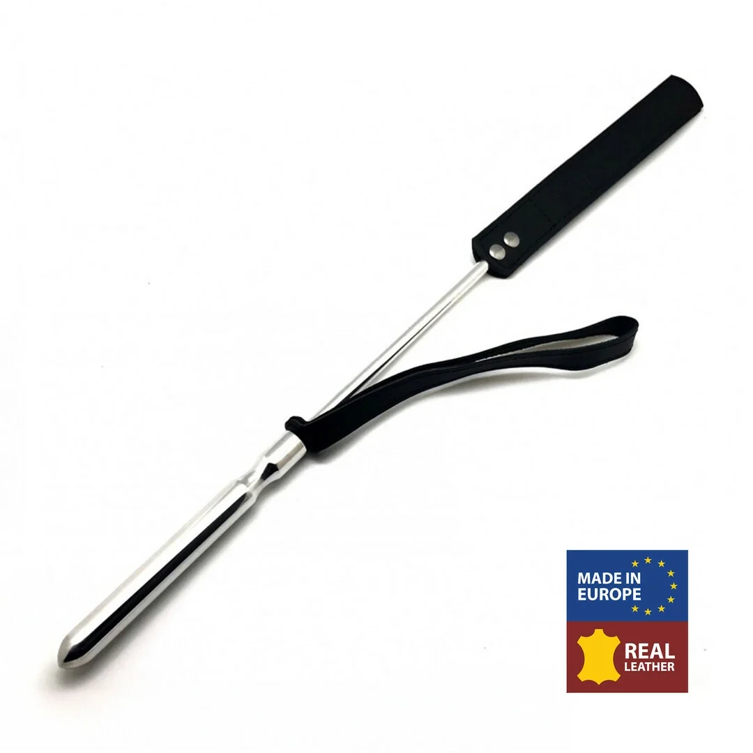 Red Leather Pejcz Skorzano-Metalowy 52 cm Czarny/Srebrny Premium