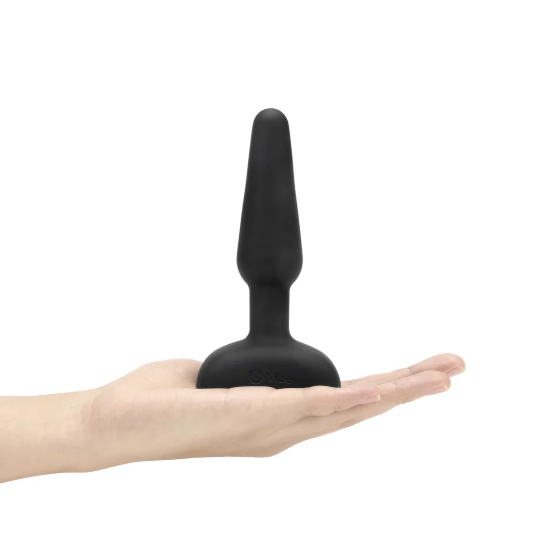 b-Vibe Trio Plug Black - model z 3 silnikami, pilot, silikon, średni — zdjęcie 9