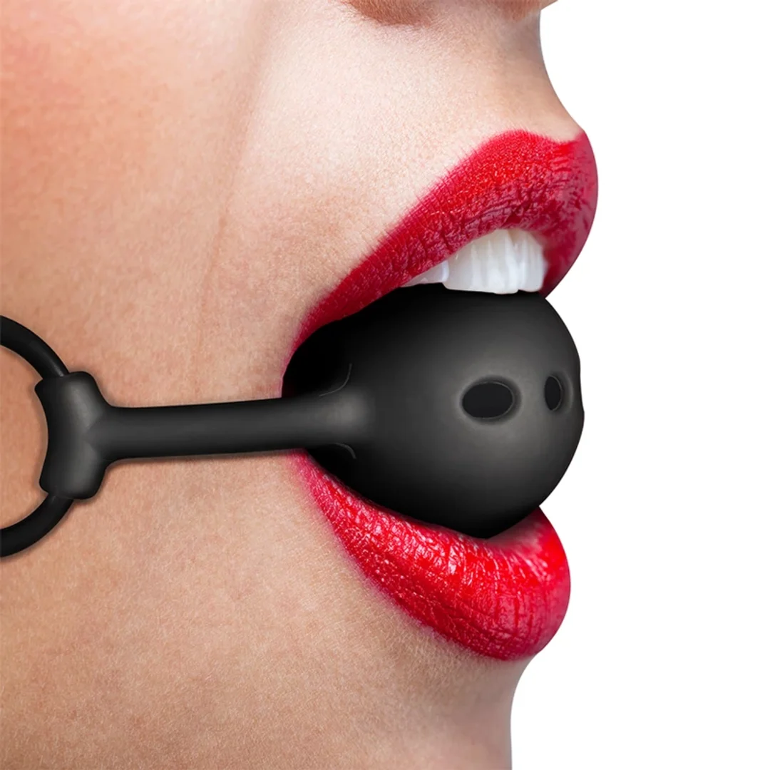 Fetish Submissive silikonowy knebel oddychający z regulacją 4,1 cm — zdjęcie 2