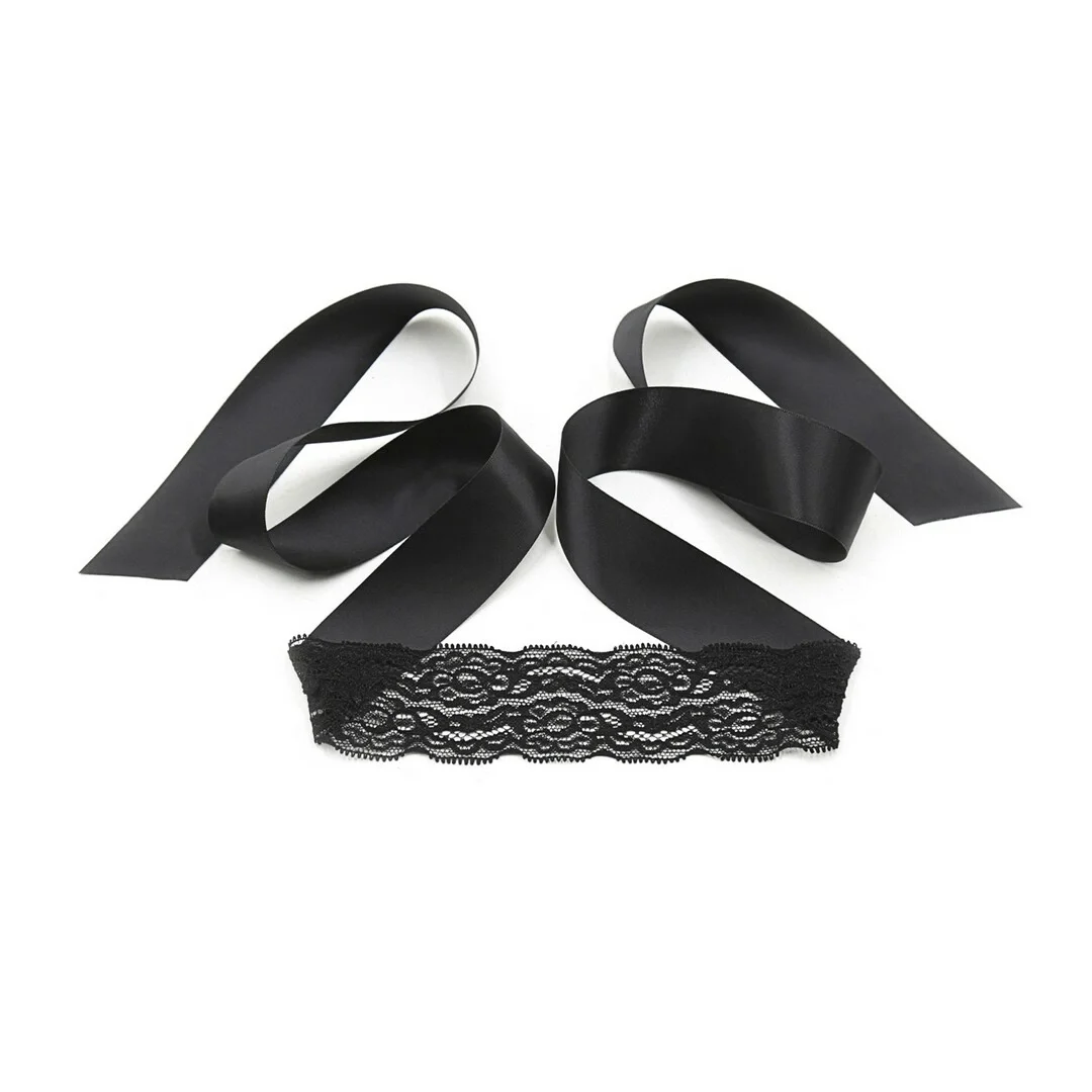 LoversPremium Lace Me Up zestaw koronkowy do zmysłowych akcentow czarny — zdjęcie 3