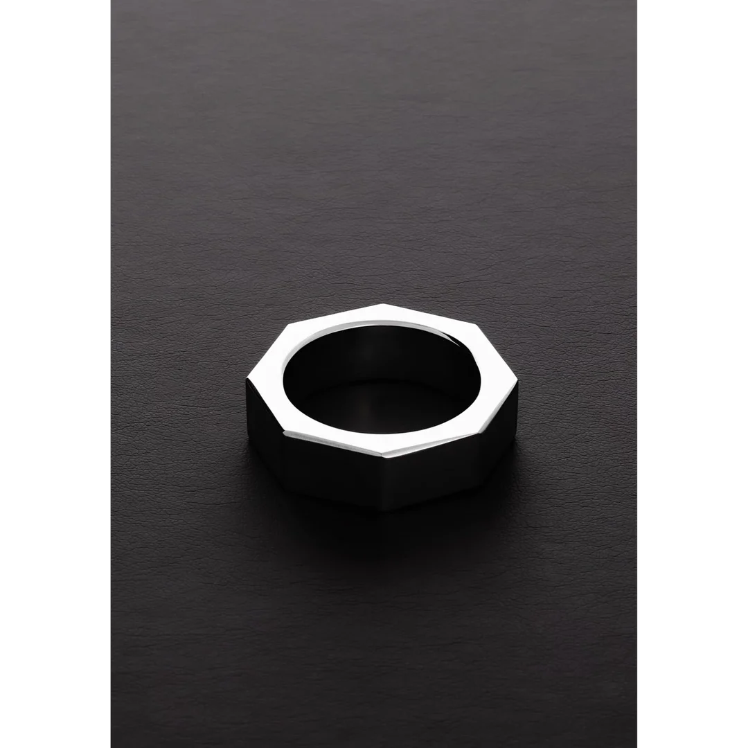 NUT Stalowy pierścień intymny 15x6x45mm - trwałość i elegancja — zdjęcie 3