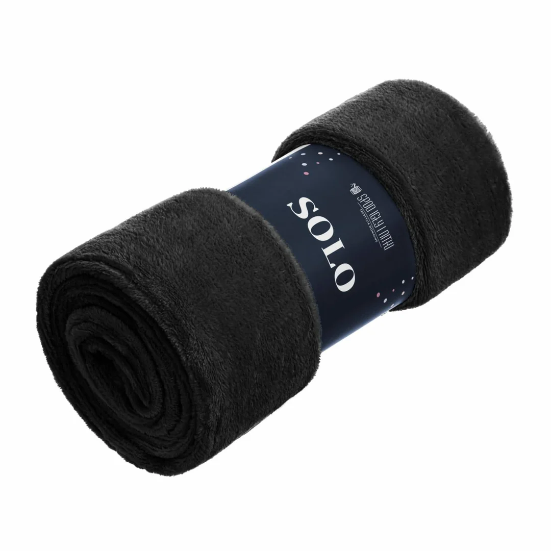 Koc 130x170 czarny – narzuta z mikrofibry Solo
