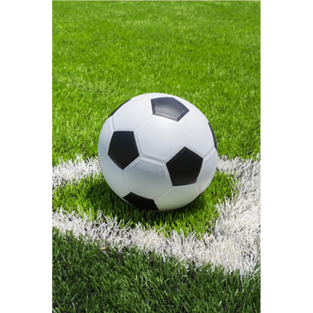 Koc polarowy 100x150 Fotbal Piłka nożna zielony JF24
