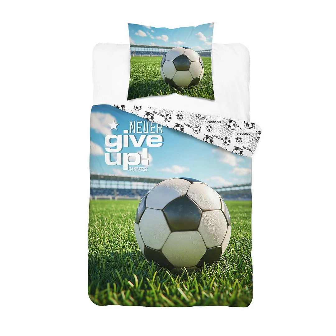 Pościel bawełniana młodzieżowa 140x200 biała z piłką nożną Never Give Up – 5870 A – Dream Collection