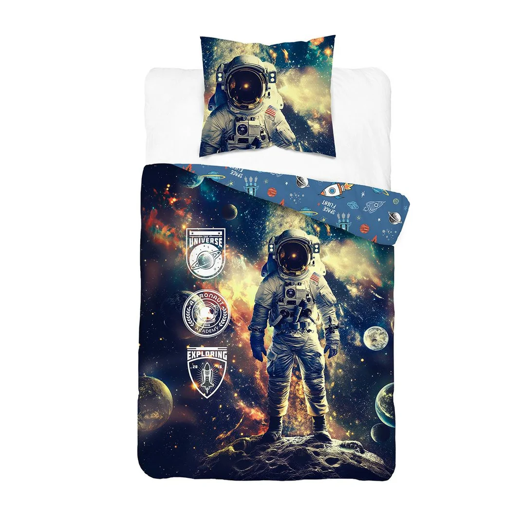 Pościel bawełniana młodzieżowa 140x200 granatowa z astronautą i planetami – 5869 A – Dream Collection
