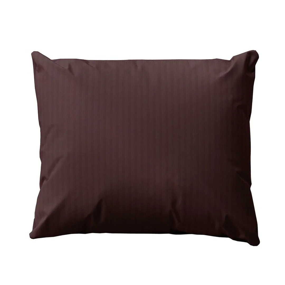Poszewka adamaszkowa 50x60 bordowa jednobarwna paski 1 cm Pure